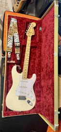 Fender Stratocaster + Yngwie Malmsteen YJM FURY