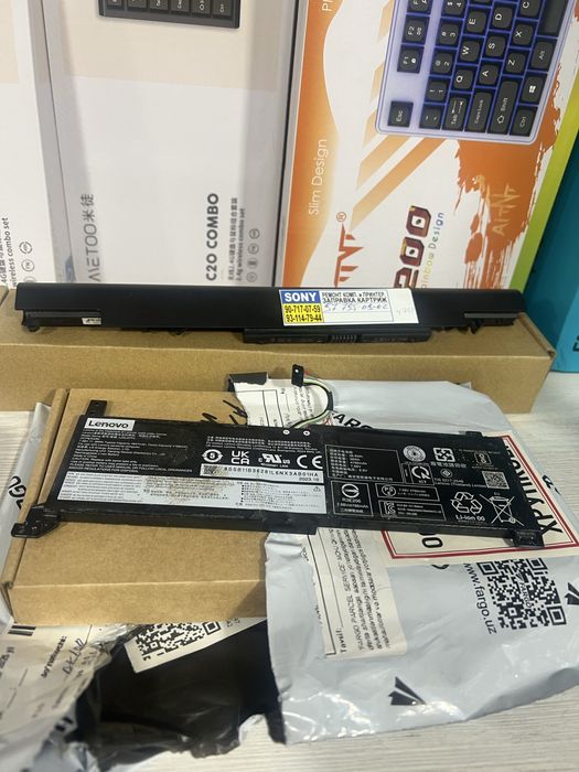 Ноутбук батаре и зарядчик / Noutbuk batare