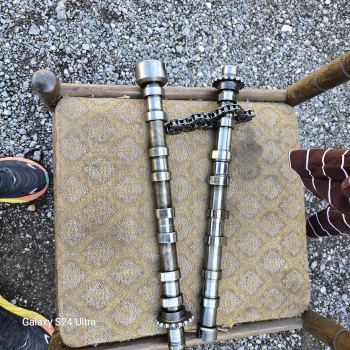 Здравейте,продавам двигател за Peugeot 3008 2.0BlueHD EAT8  181 2018г