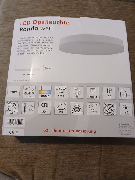 Vând plafoniera led noua