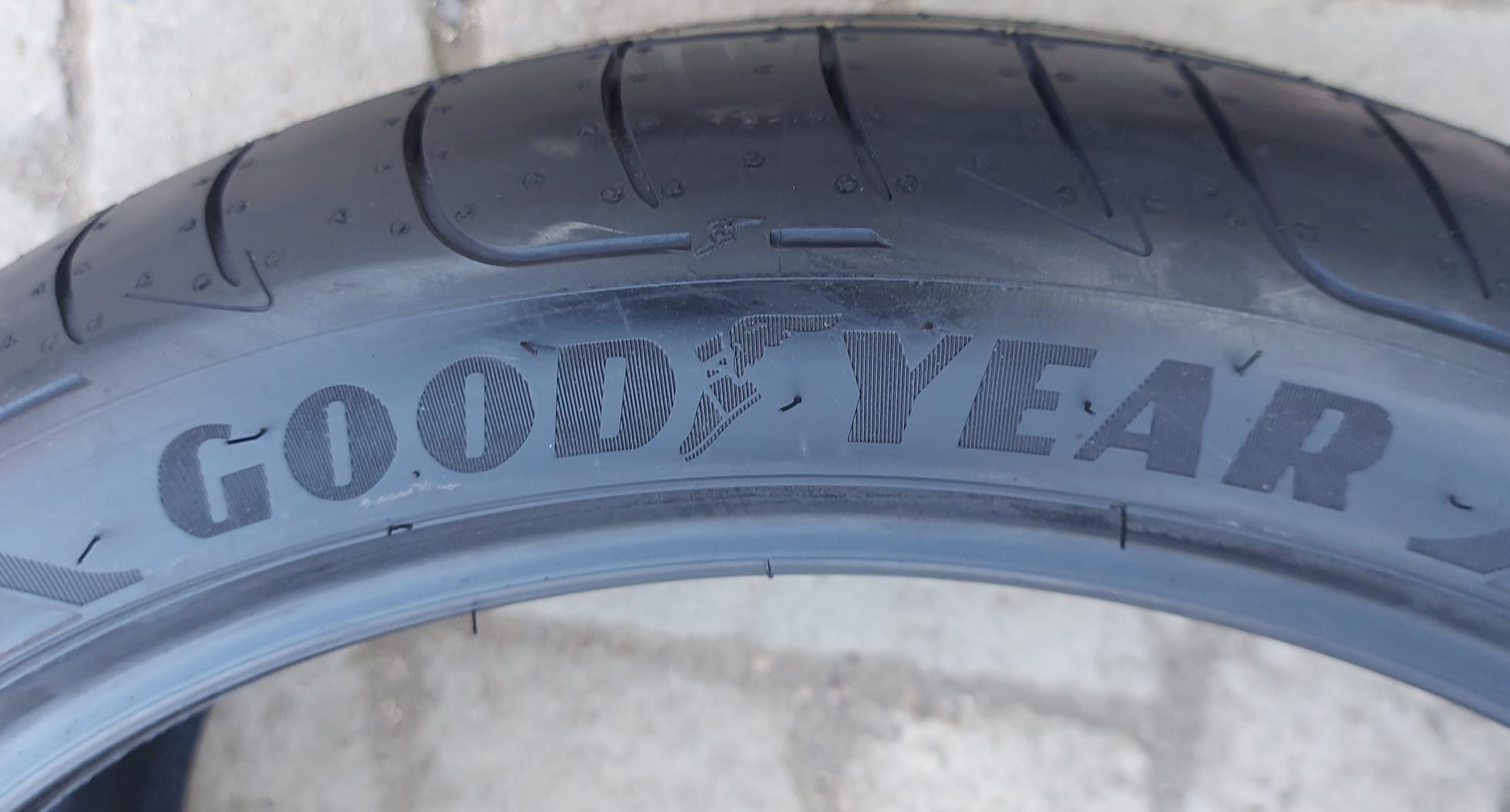 Set 2buc 225/40 R20 94Y XL Goodyear Eagle F1 Asymmetric³ *BMW RSC RFT