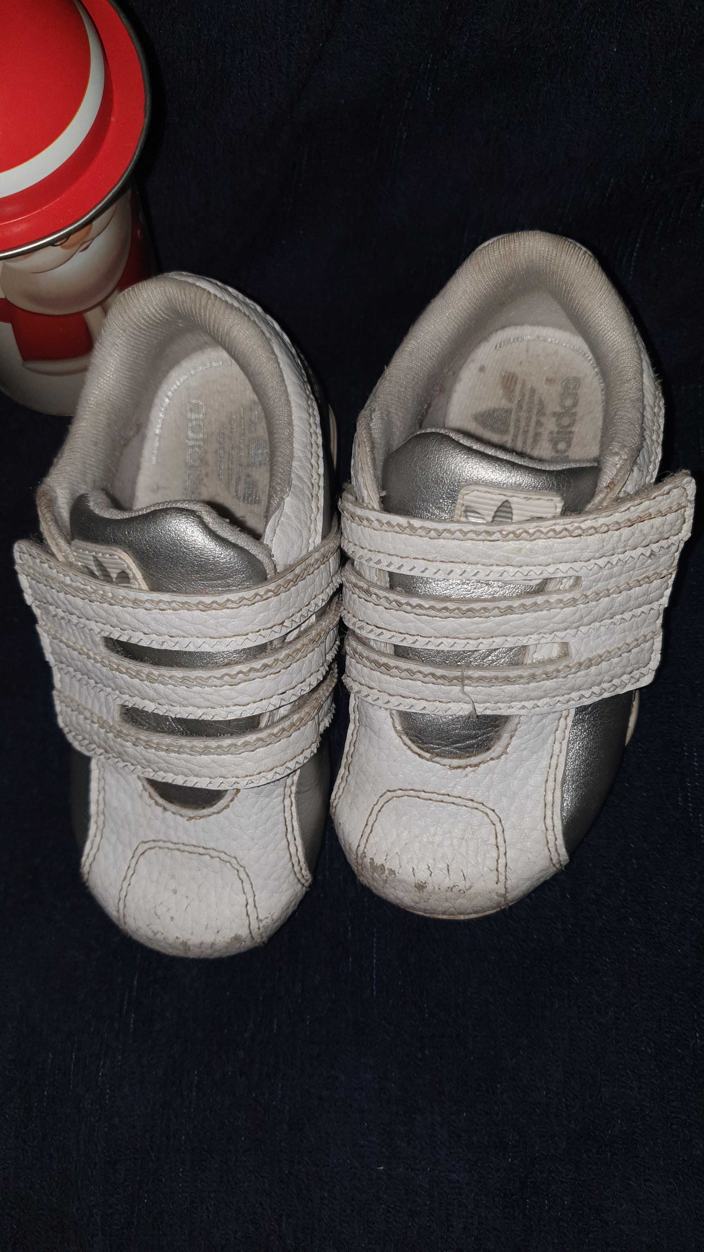 Детски обувки адидас