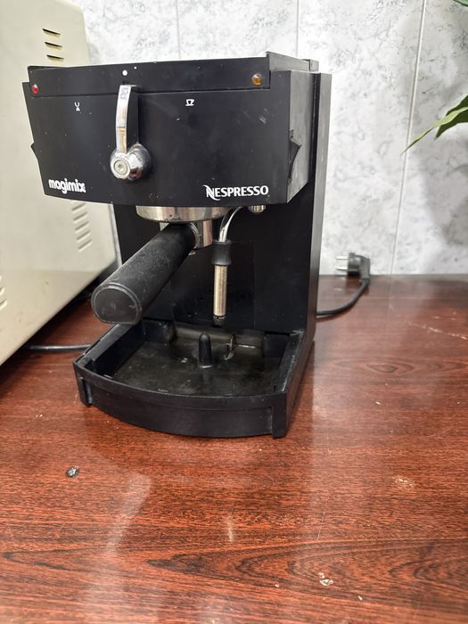 Продам кофемашину