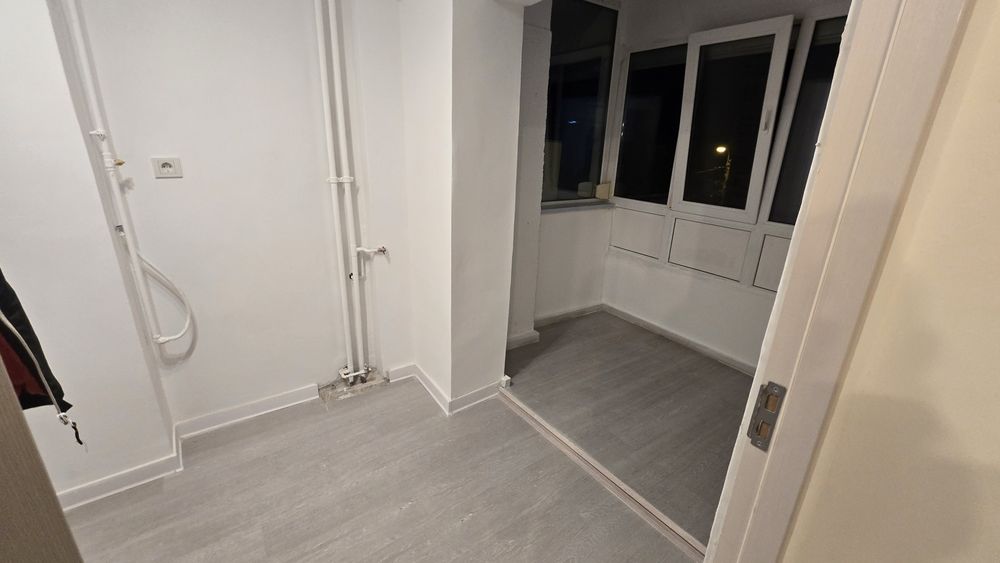 Vand apartament 1 camera,Aradului,et.2