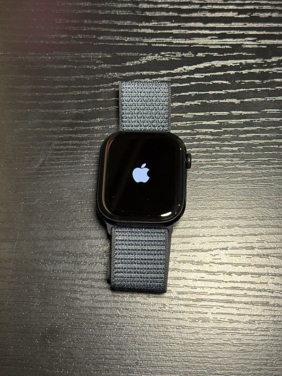 Apple Watch 10 Jet Black 46mm в гаранция
