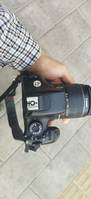 Canon EOS 550D Б/У
