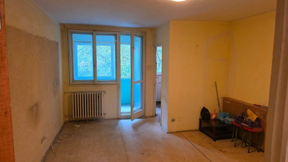 Garsoniera 31,57 mp, Bucuresti, sector 4, zona Izv. Rece - Brancoveanu