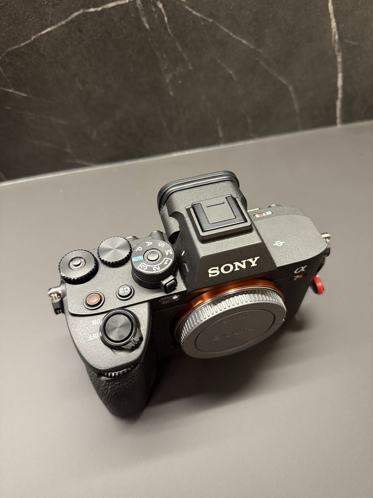 Vand aparat foto Sony A7R V Body Mirrorless Full Frame 61MP