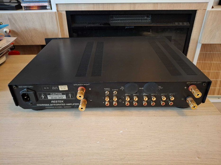 Restek Charisma amplificator High End Mage in Germany!
