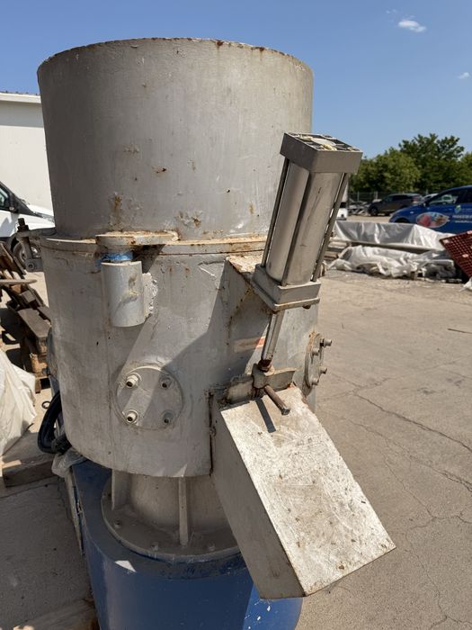 Moara de plastic (folie)