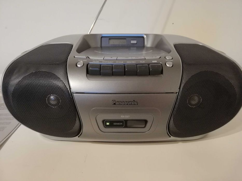 Boombox - Stereo Radio/CD/Cassette PANASONIC RX-D27 cu telecomanda