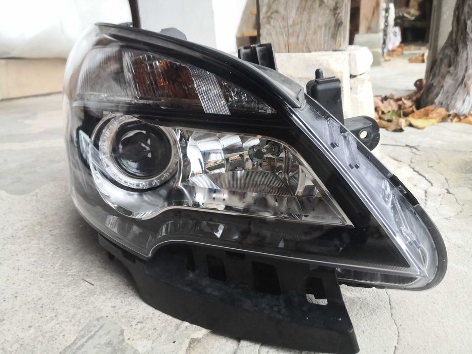 Фар Opel Mokka LED Bi-Xenon десен/Фар Опел Мока Оригинален