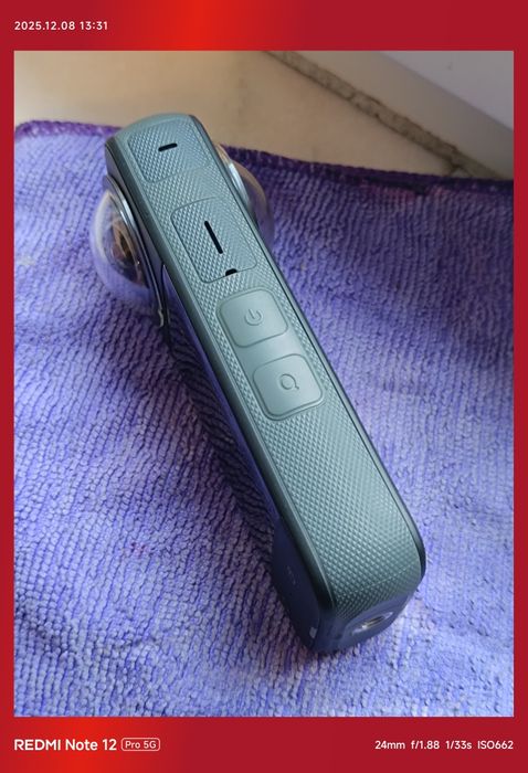 Cameră acțiune  insta360 X3 + 3 acumulatori