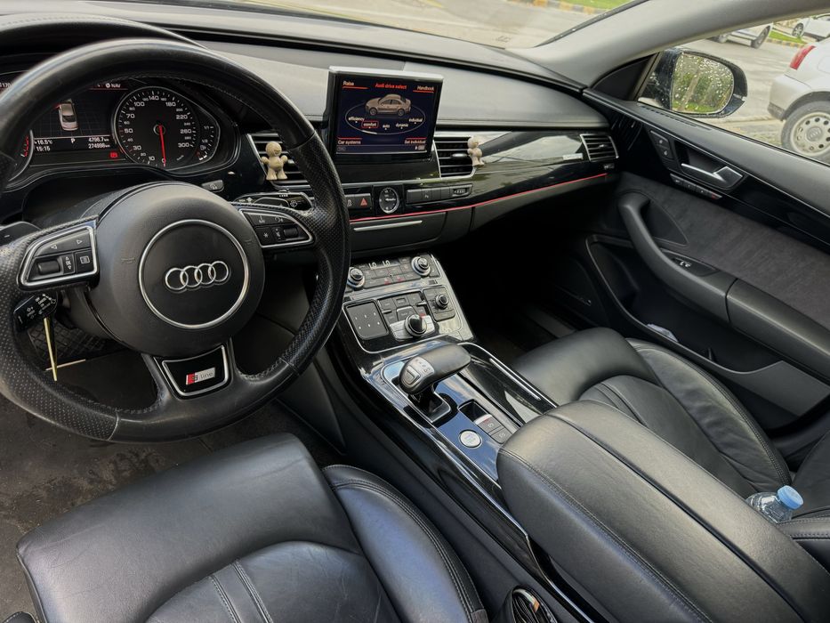 Ауди а8 3.0 tdi 2012година