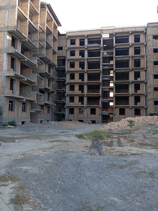 Квартира навстройка сотилади