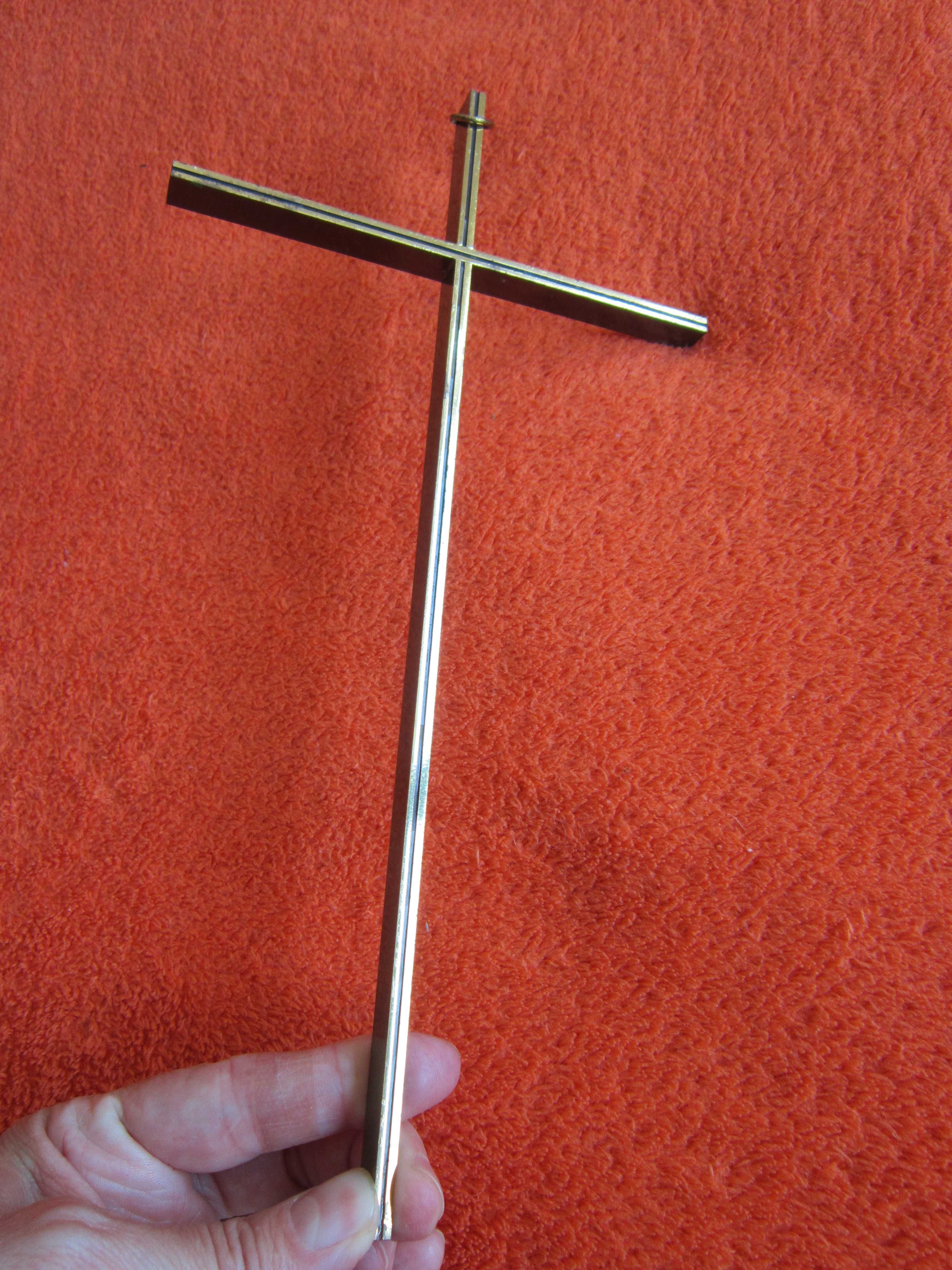cadou rar Crucifix Cruce vintage de colectie bronz Germania 1960