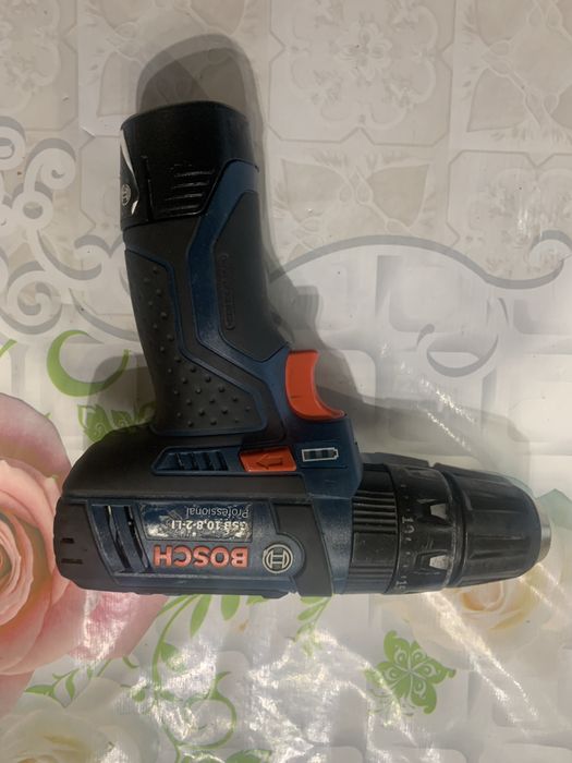 Bosch GSB 10,8-2-LI/двускоростен ударен винтоверт+батерия 1,5ah