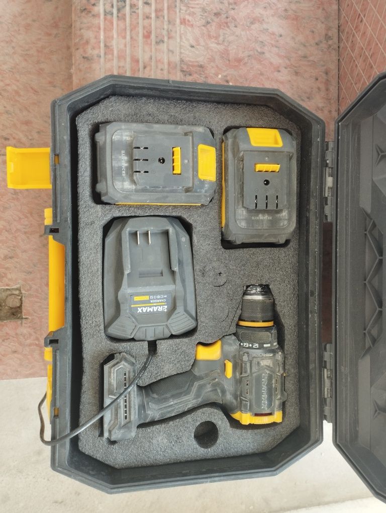 ERAMAX шуруповёрт