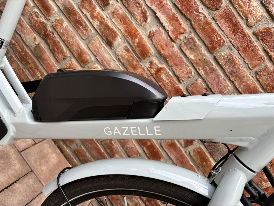 Bicicleta gazelle bloom C310