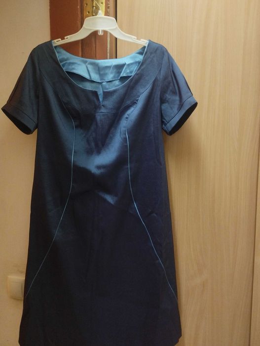 Продам платья женские