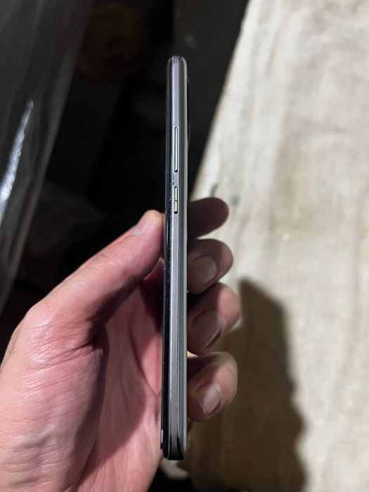 Realmi 8, 10/128g kami bor