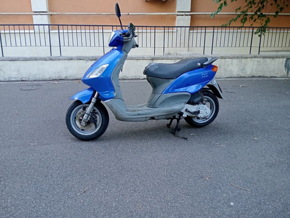 Piaggio Fly 49cc