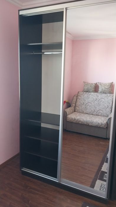 Продаётся отличный шкаф купе
