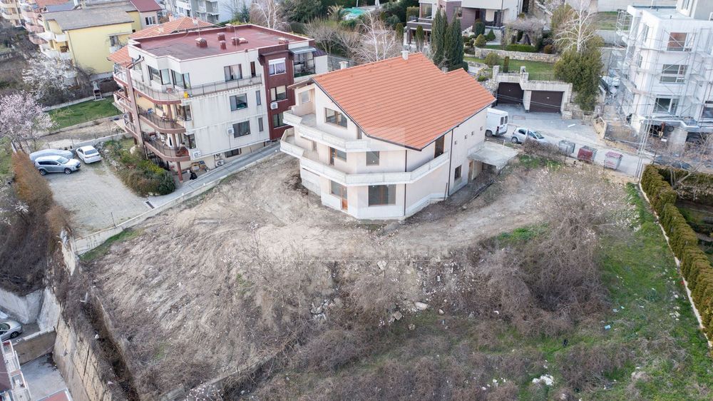 Продава се Къща в Варна, Виница - 469 кв.м за 776 €/кв.м - Снимка #5