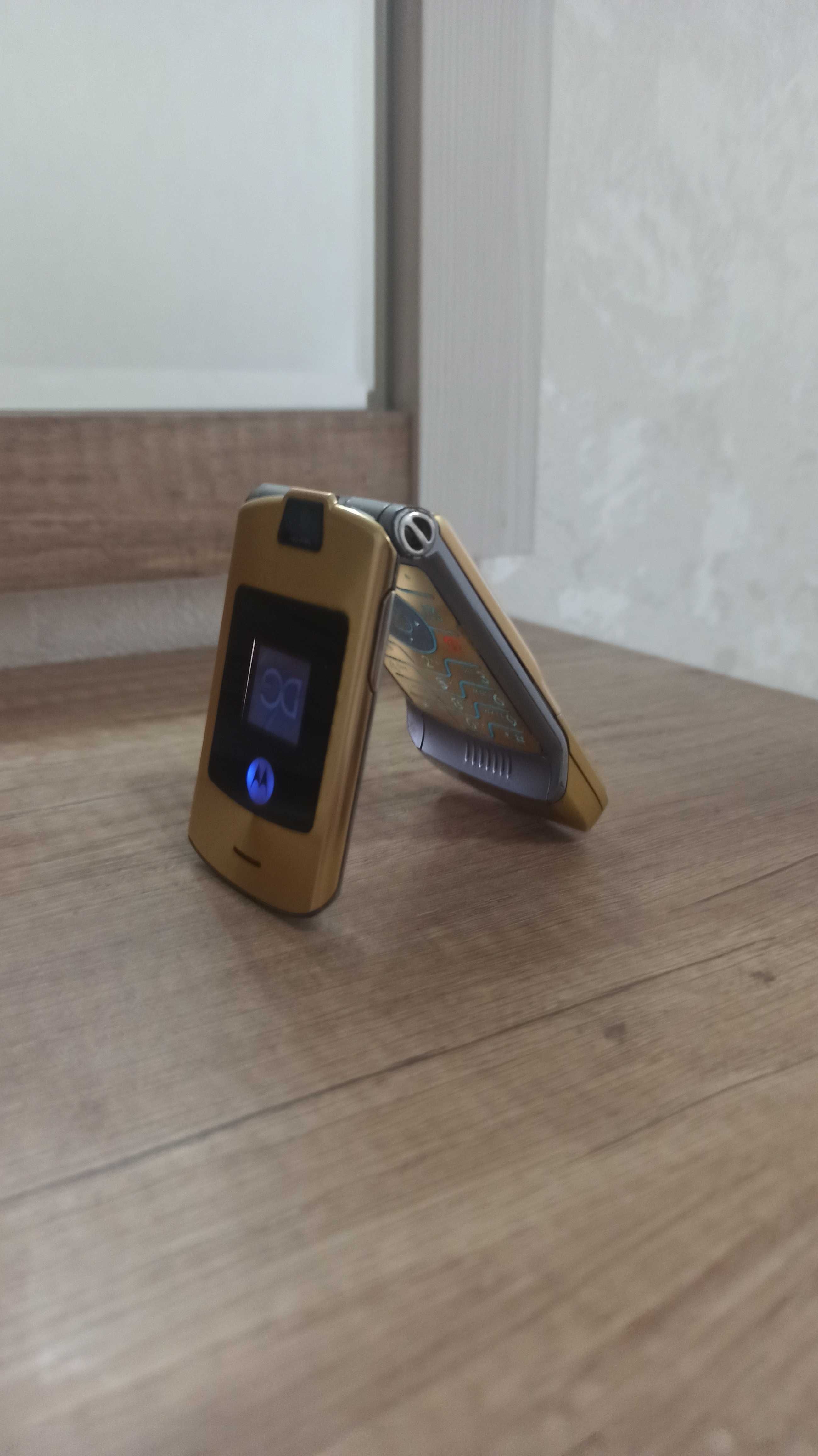 Motorola Razr v3i D&G Original