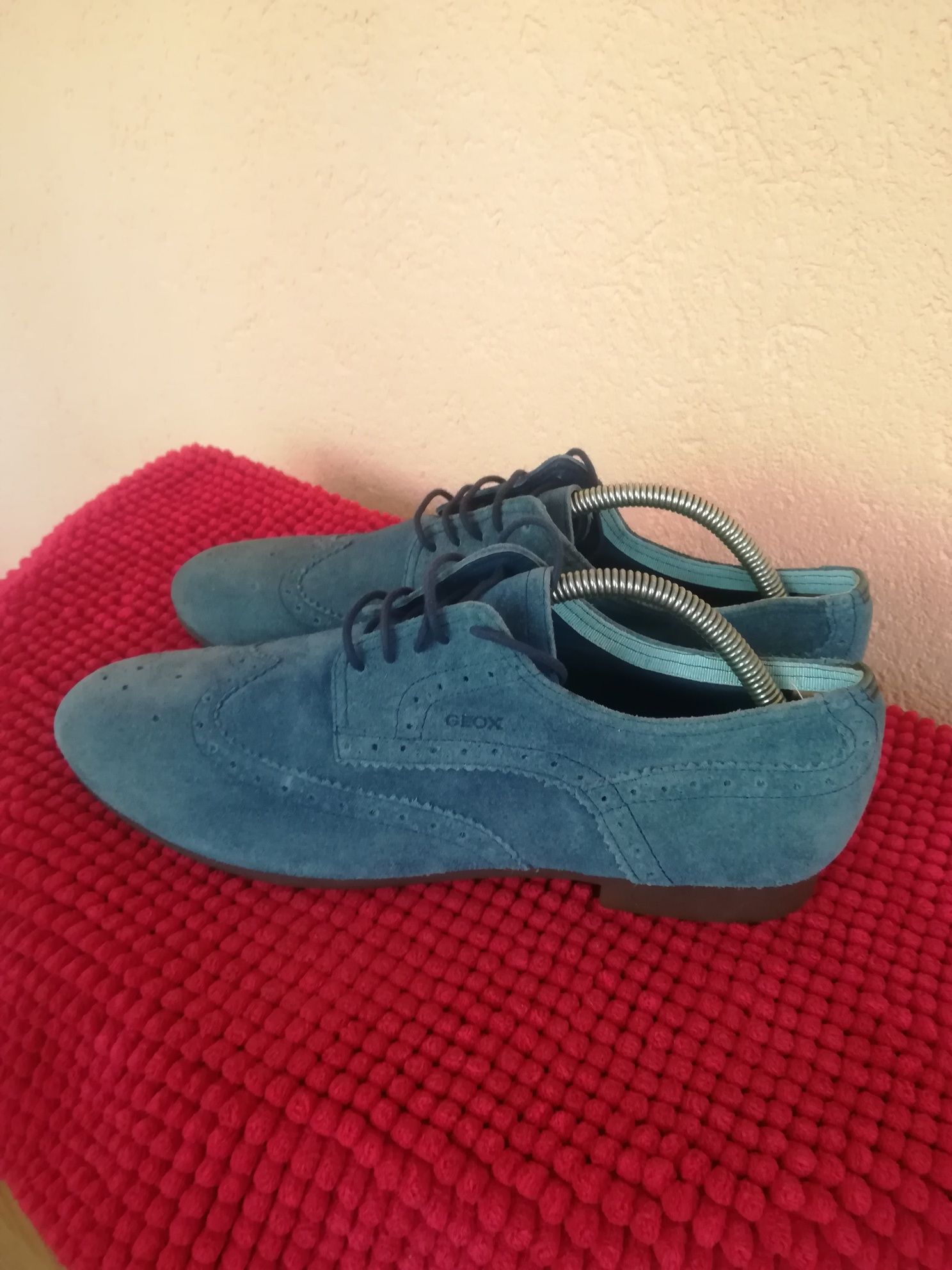 Pantofi noi Geox nr 44 piele întoarsă