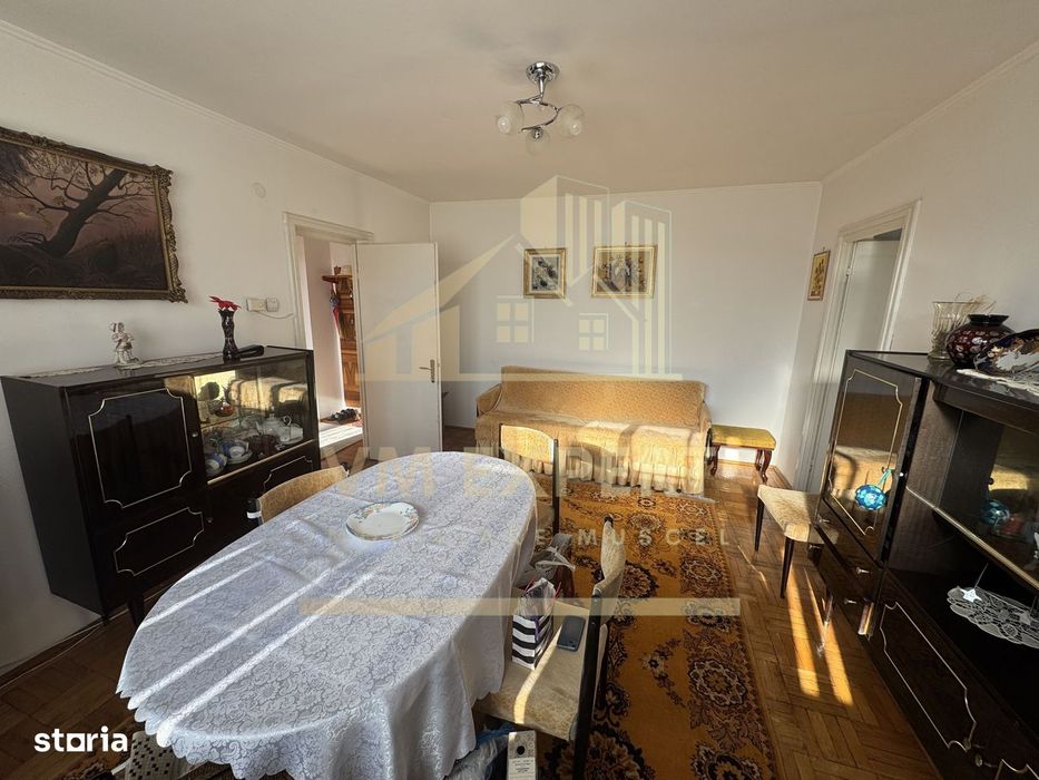 Apartament 3 Camere Ultracentral, Etaj 4, Campulung