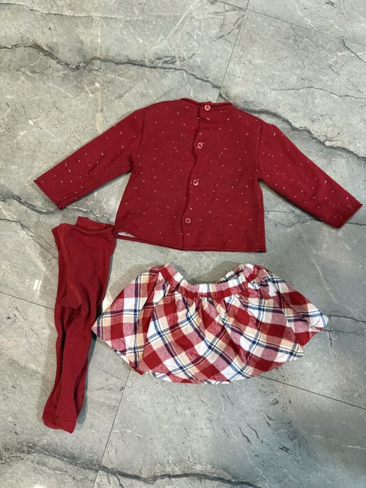 Продавам детски комплект  мяйорал 65 см пола чорапогашник и блузка