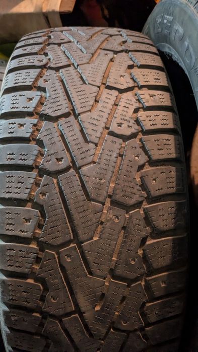 Зимняя резина Pirelli Ice Zero 215/60/16