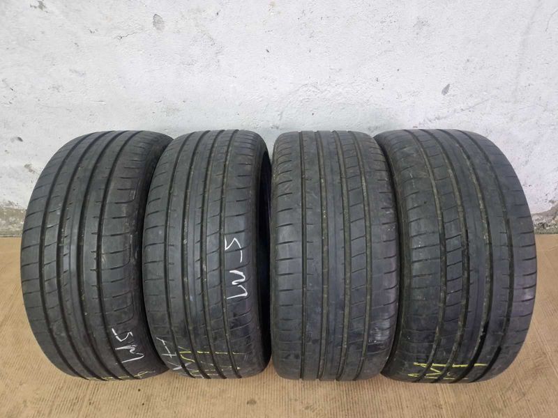 4 Goodyear R19 225/40/-255/35
спорт пакет летни гуми 
DOT3419