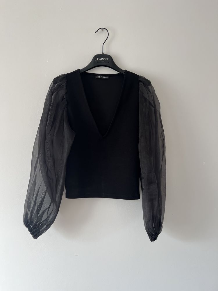ZARA - ТОП с дантела