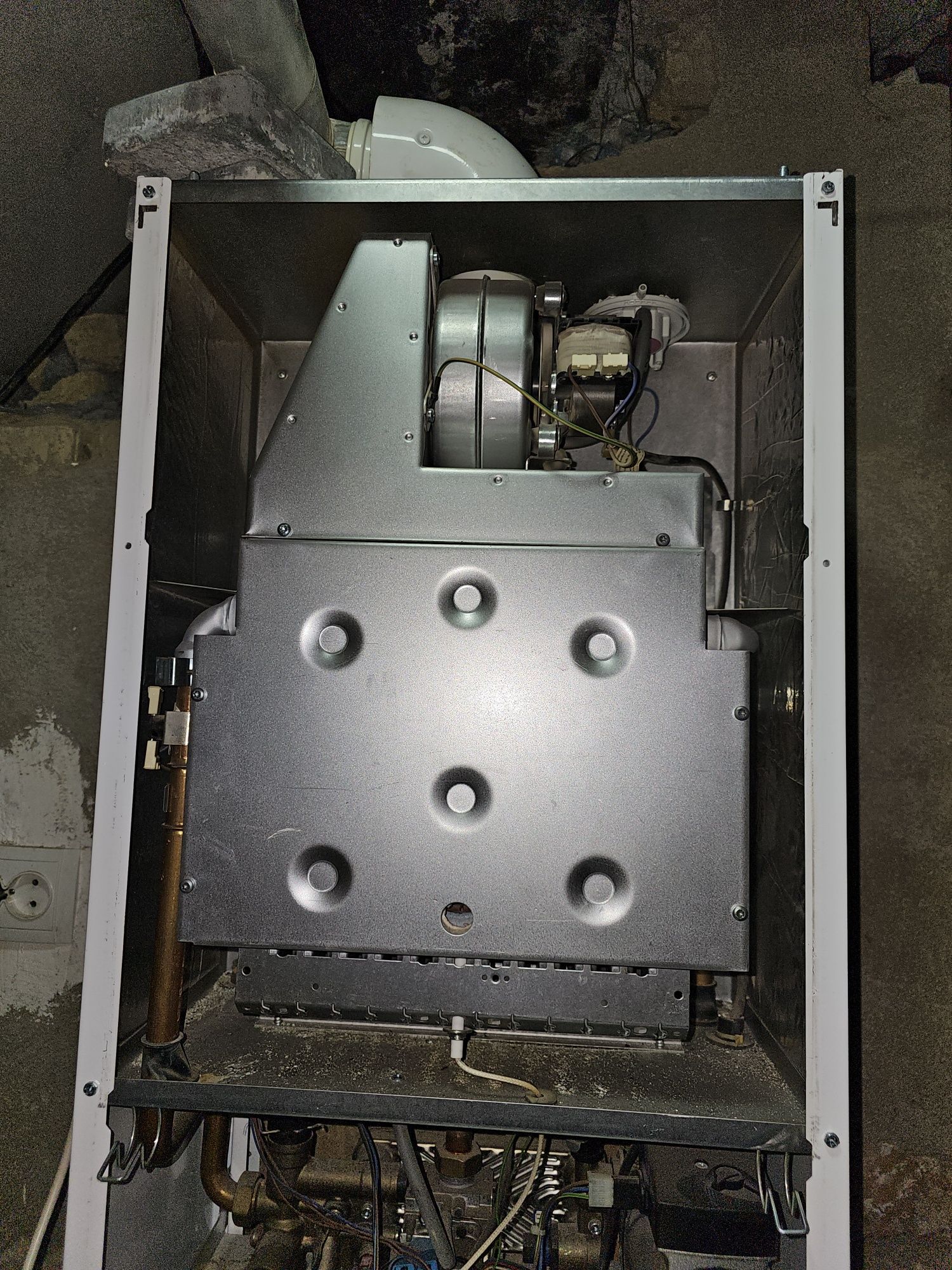 Airfel Dvuxkontirniy katyol 28 kw