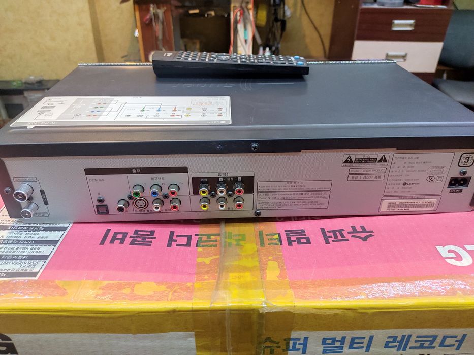 DVD recorder VHS hifi stereo 6 head