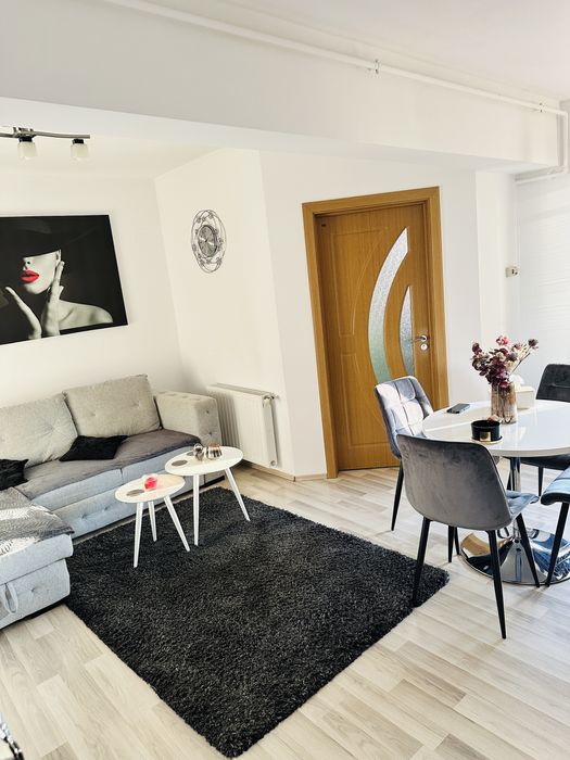 Vand apartament 2 camere, zona Turnisor - exclus Agentii Imobiliare