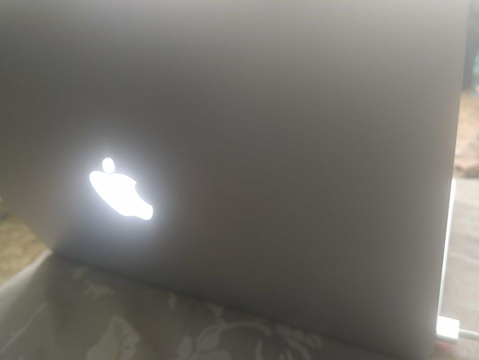 Macbook Air A1466 i7