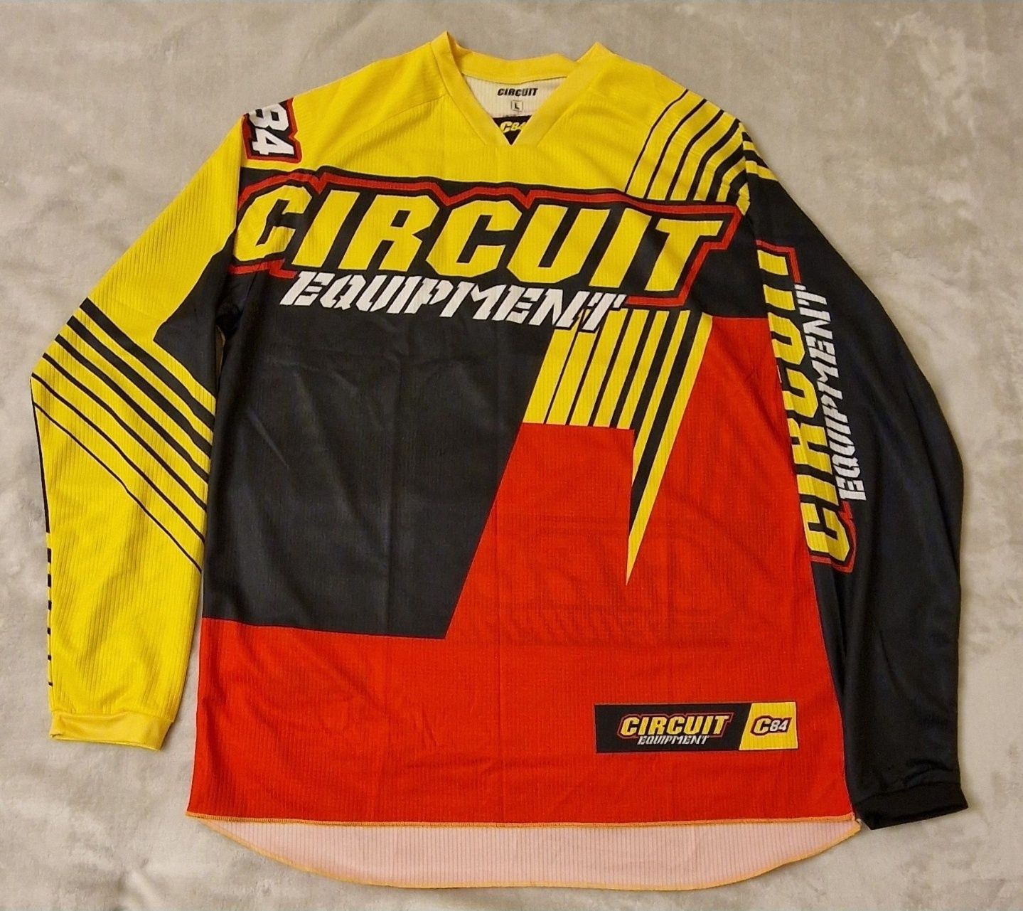 Vand doua tricouri NOI atv, moto, enduro, mtb, downhill CIRCUIT si FOX