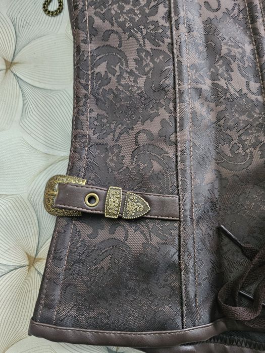 Corset cu adevărat deosebit mărimea XL