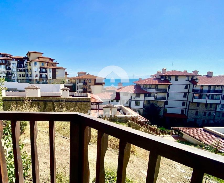 Тристаен апартамент с ГЛЕДКА МОРЕ в Сън Коуст Резорт, гр. Свети Влас