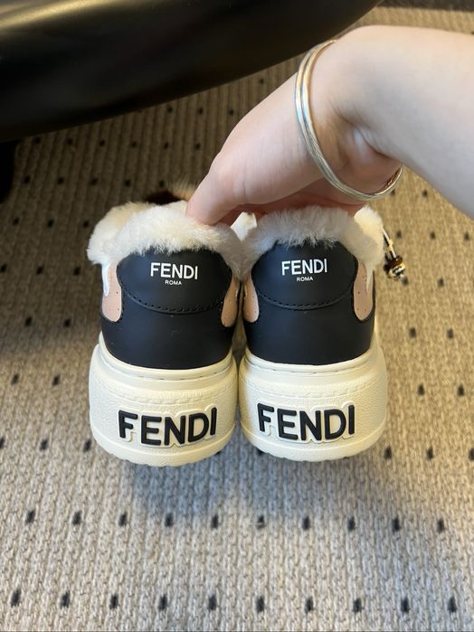 Adidasi Fendi , calitate premium , noi , pe comanda , 36