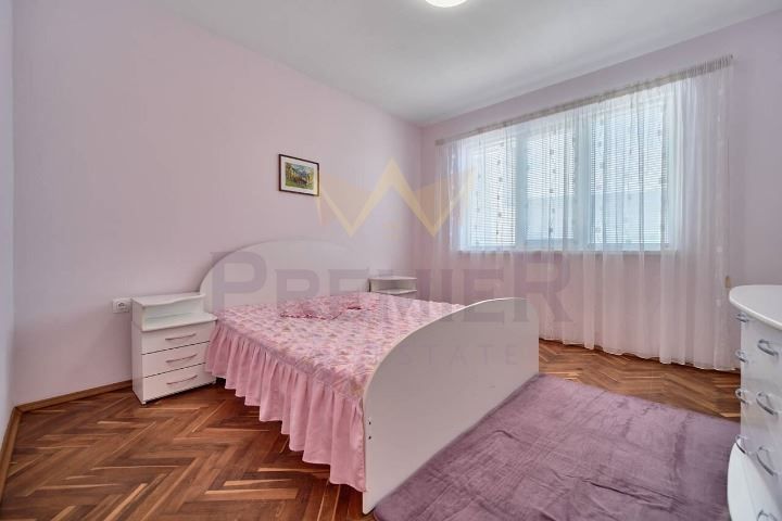 Дава се под наем Тристаен апартамент в Варна, Владислав Варненчик - 71 кв.м за 550 € - Снимка #6