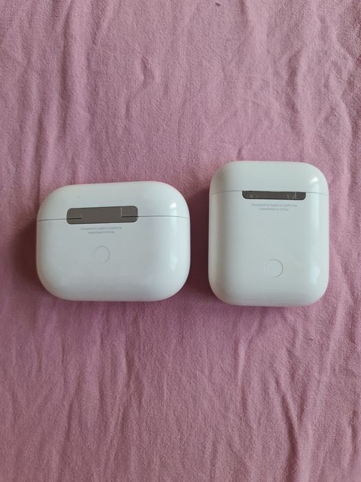 Apple Airpods 1st Generation и Airpods Pro 1