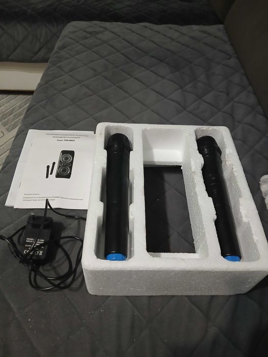 Караоке колона , тонколона , 2 микрофона