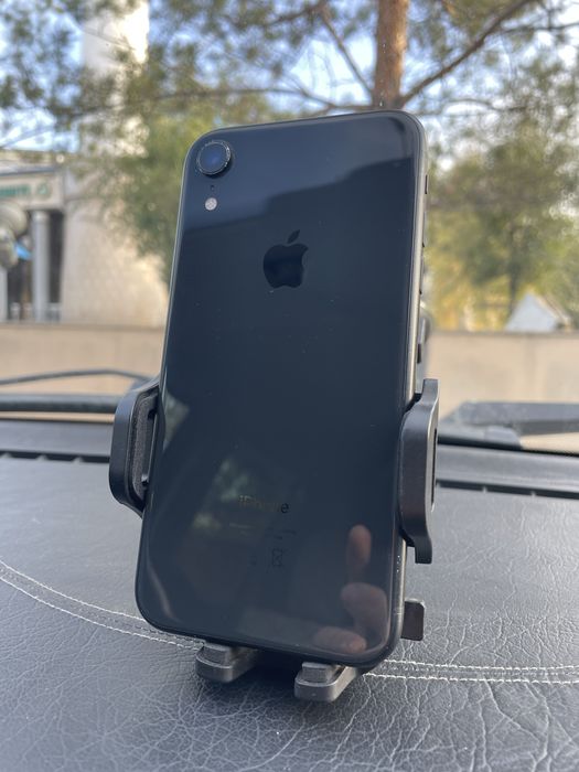 Продам Айфон XR 64gb 78%