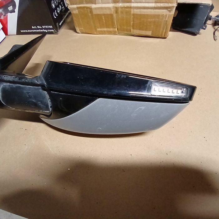 Дясно огледало за BMW е60 / е61