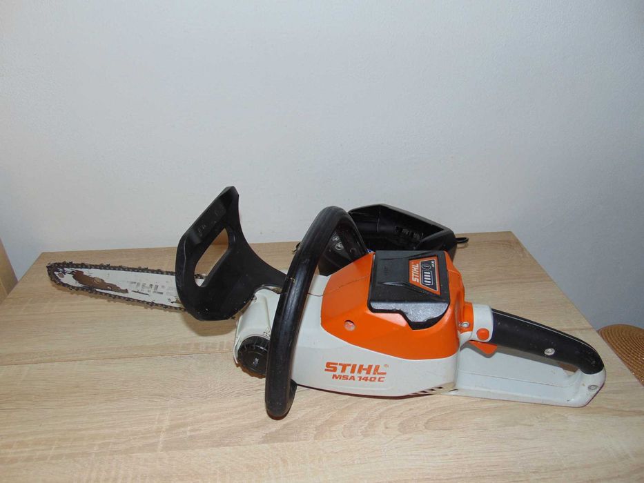 Stihl MSA 140C  drujba acumulator