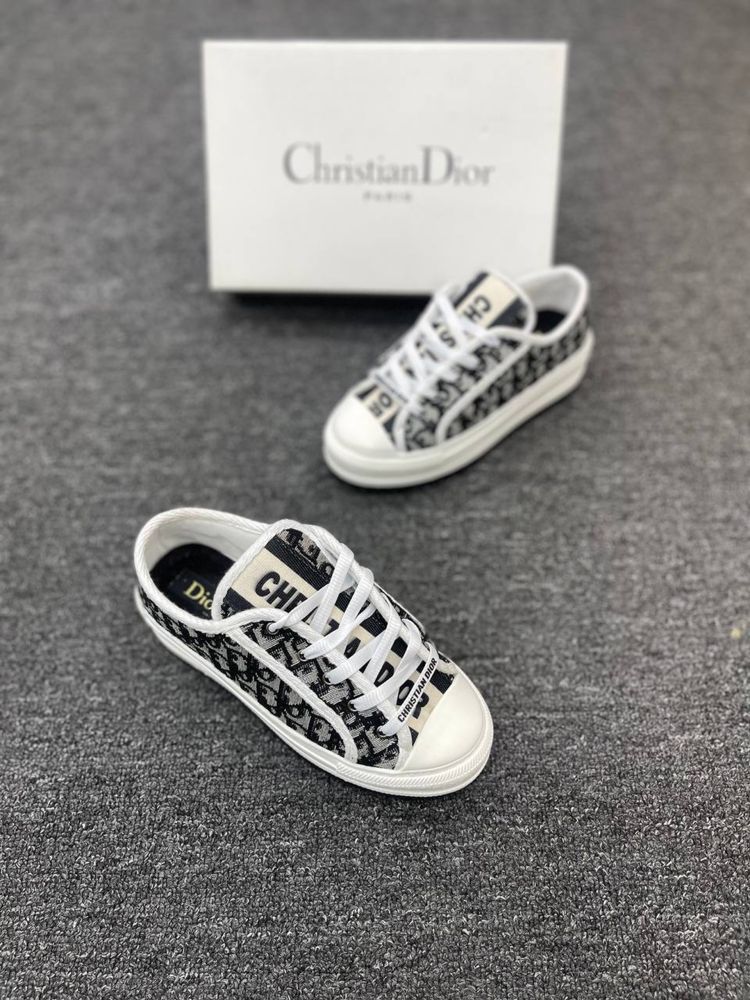 Дамски кецове Dior